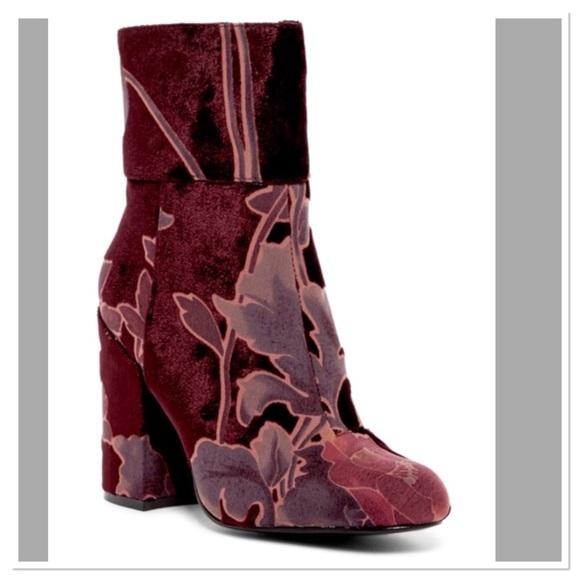 Steve Madden Shoes - Steve Madden Goldie Block Heel Mid Floral Booties